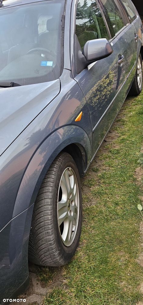 Ford Mondeo - 1