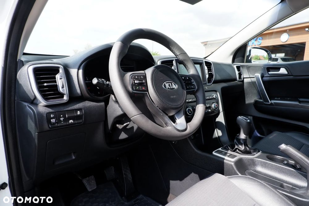 Kia Sportage 1.7 CRDI 2WD Dream-Team Edition - 24