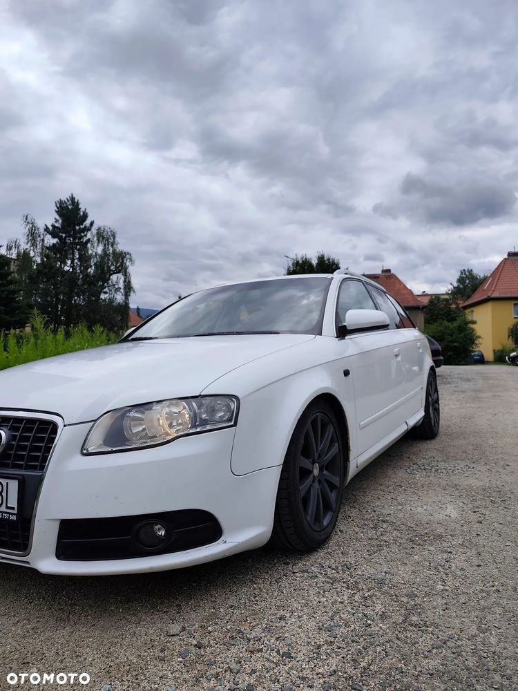 Audi A4 Avant - 1