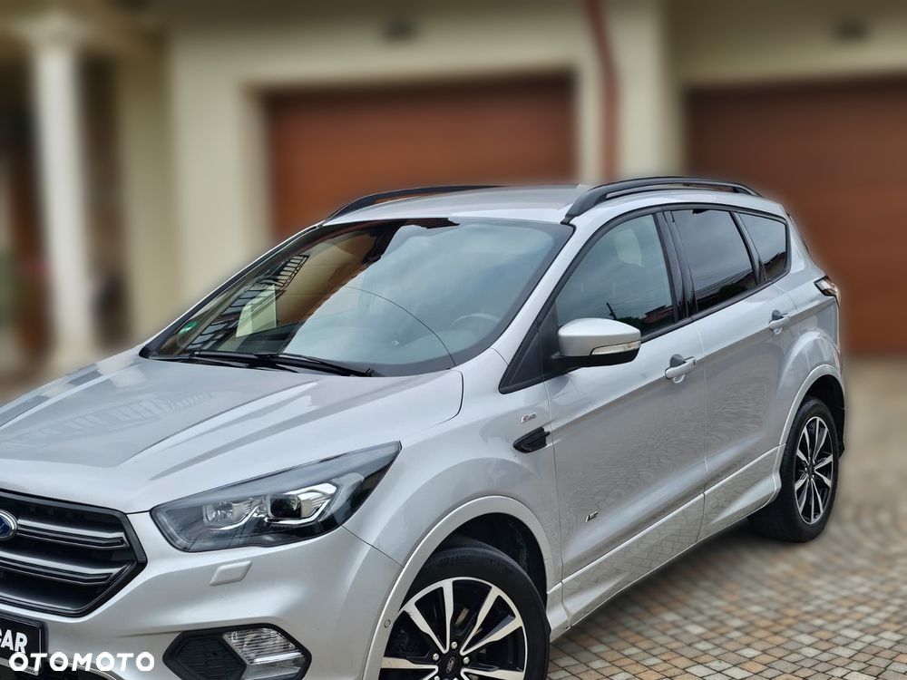Ford Kuga 2.0 TDCi 4x4 ST-Line - 4