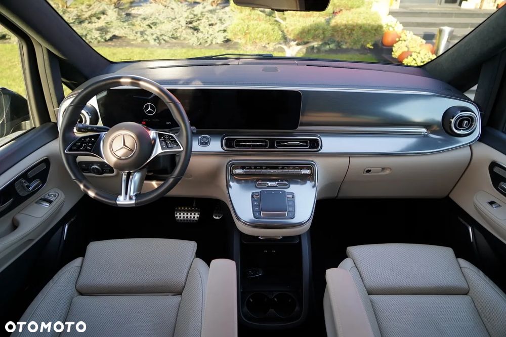 Mercedes-Benz Klasa V 300 d 4-Matic 9G-Tronic (d³ugi) - 24