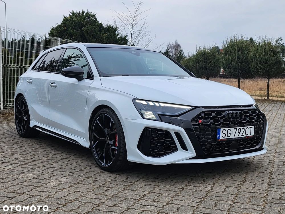 Audi RS3 Sportback - 2