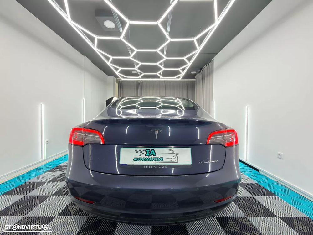 Tesla Model 3 Long-Range Dual Motor AWD - 8