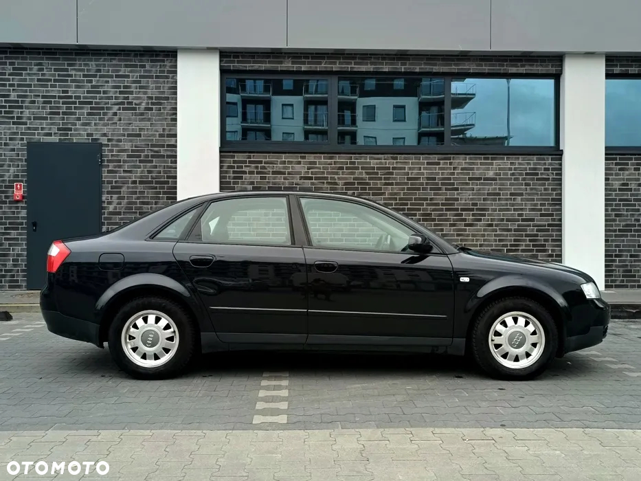 Audi A4 - 8