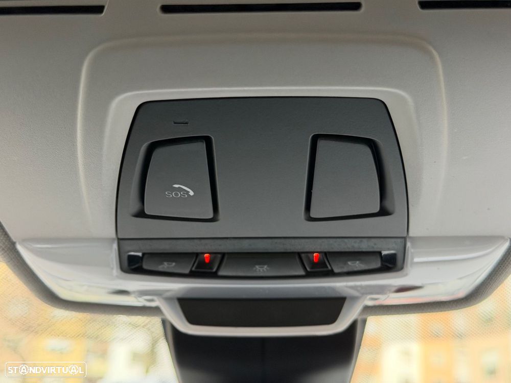 BMW 218 Active Tourer d Advantage - 31