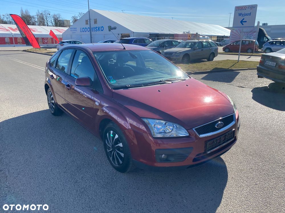 Ford Focus 1.6 16V Ghia - 4