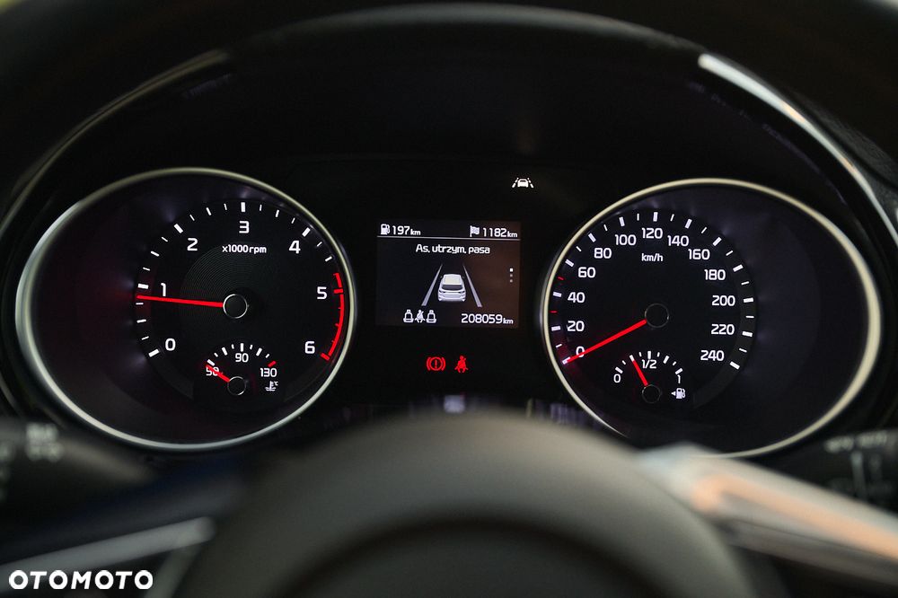 Kia Ceed 1.6 CRDi GT Line - 36