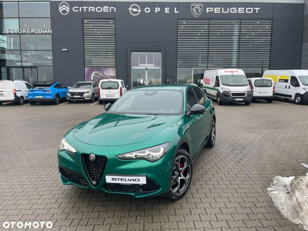 Alfa Romeo Stelvio - 3