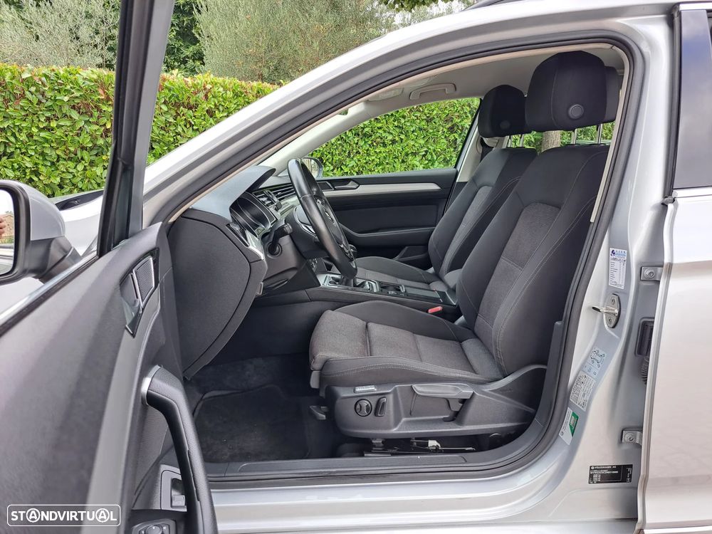 VW Passat 1.6 TDI (BlueMotion ) Comfortline - 14