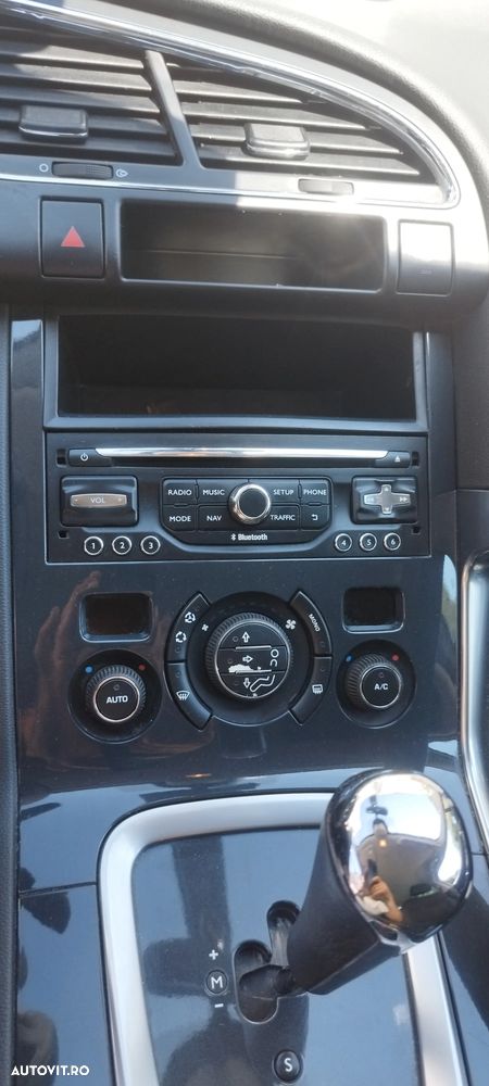 Peugeot 3008 e-HDi 115 ETG6 Stop&Start Active - 1