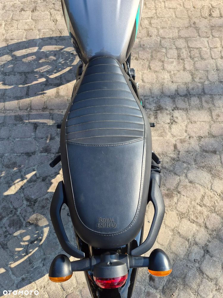 Royal Enfield HNTR - 17