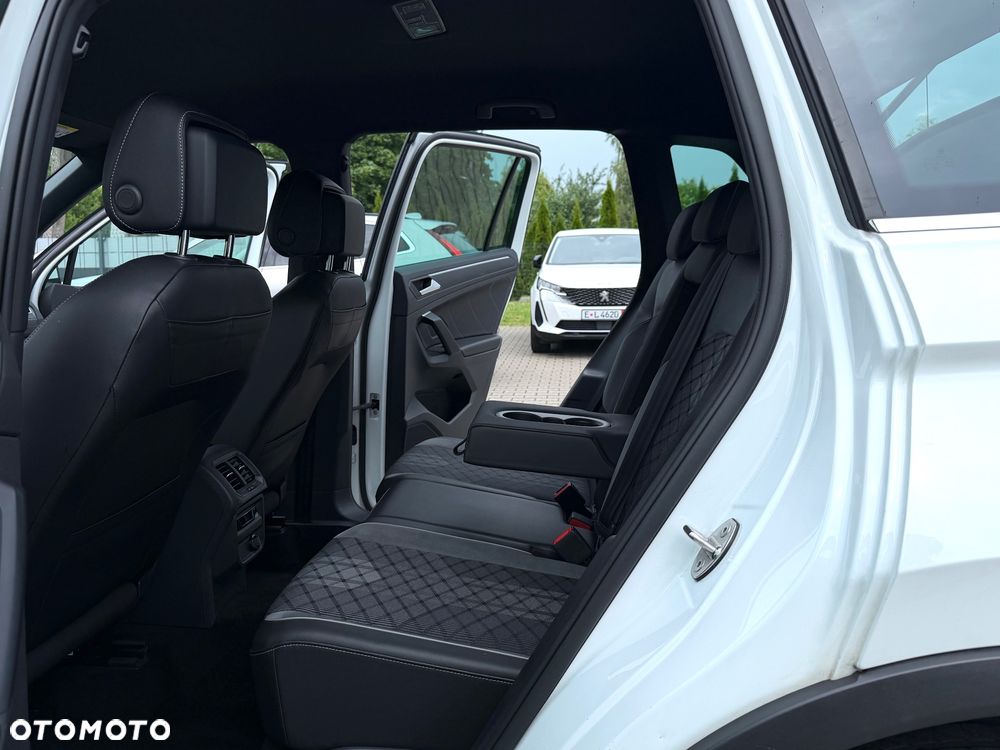 Volkswagen Tiguan 1.5 TSI OPF DSG R-Line - 22