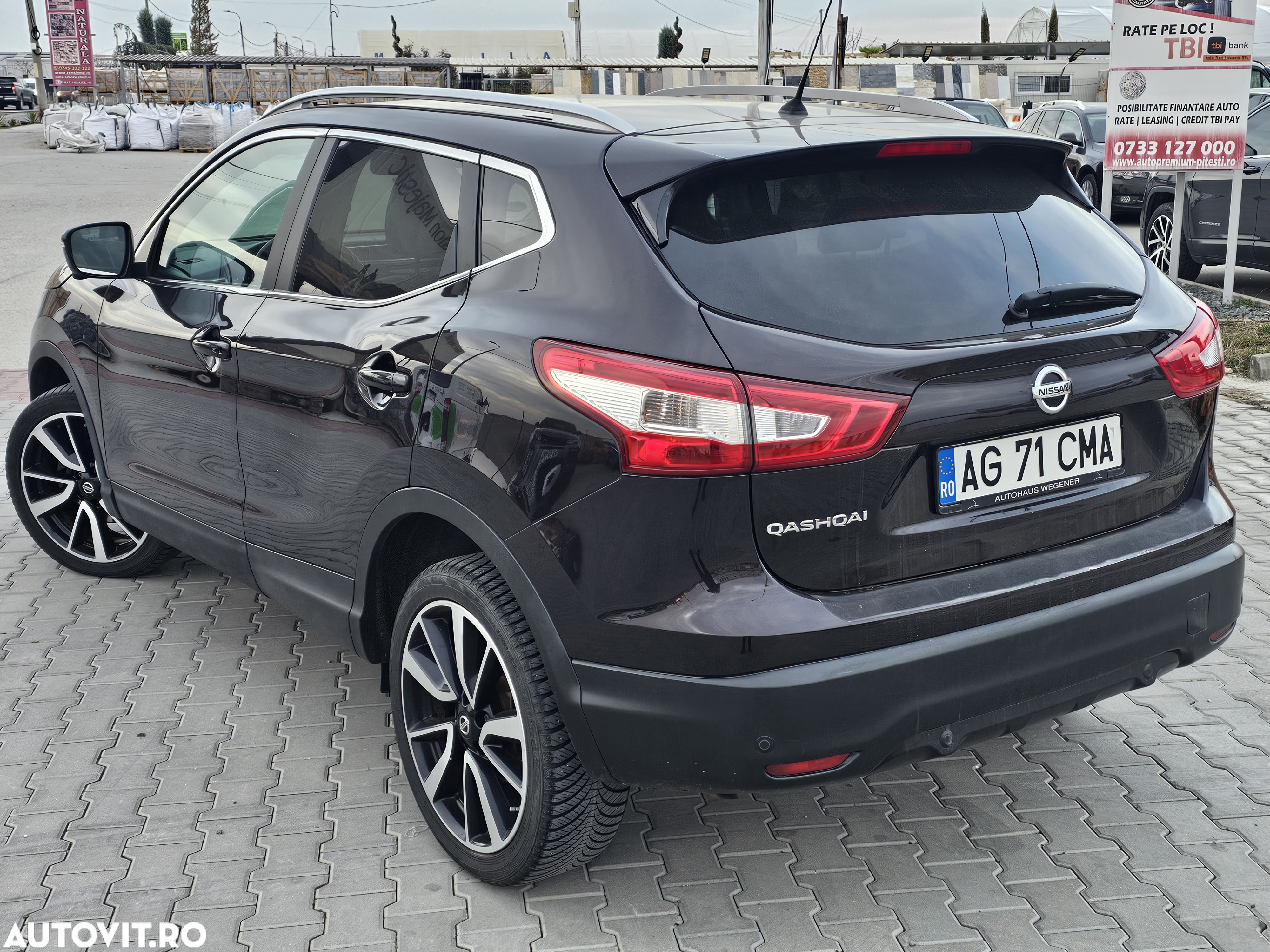Nissan Qashqai 1.6 DCI ALL-MODE 4x4i TEKNA+ - 9