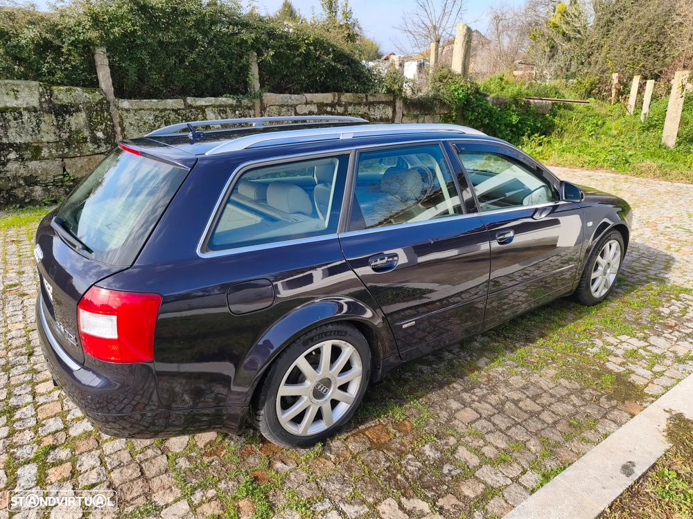 Audi A4 Avant - 4