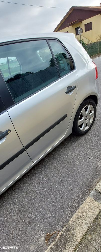 VW Golf 1.4i Trendline - 11