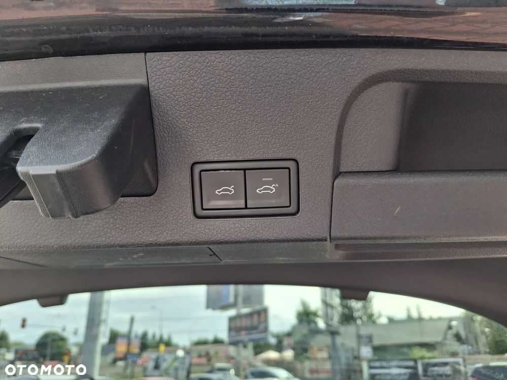 Volkswagen Arteon 2.0 TDI SCR DSG R-Line Edition - 20