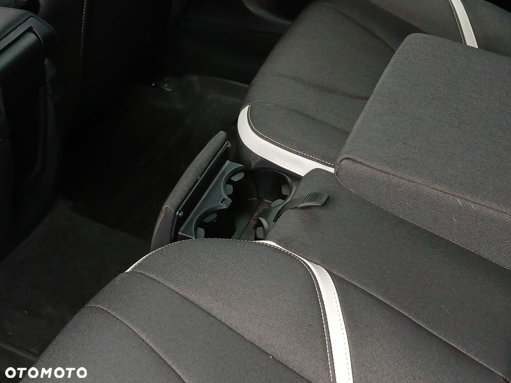 Volvo V40 T3 Drive-E Dynamic Edition - 32