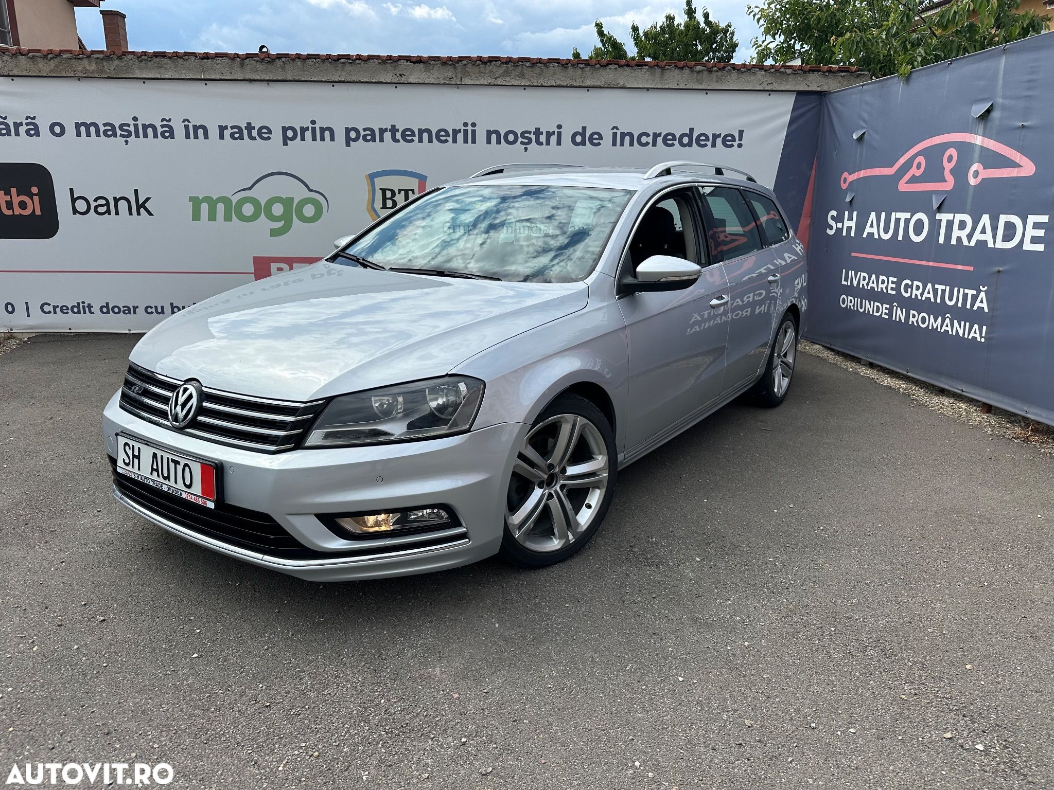 Volkswagen Passat Variant 2.0 TDI DSG BlueMotion Technology Highline - 1