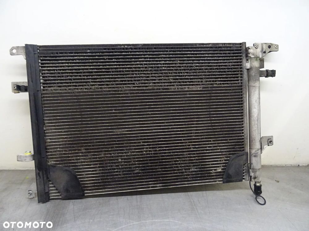 VOLVO S60 LIFT 2.4B CHŁODNICA KLIMATYZACJI - 1