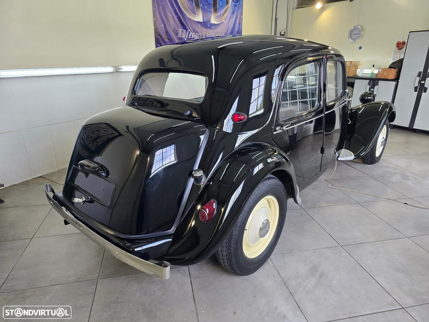 Citroën 11 - 6