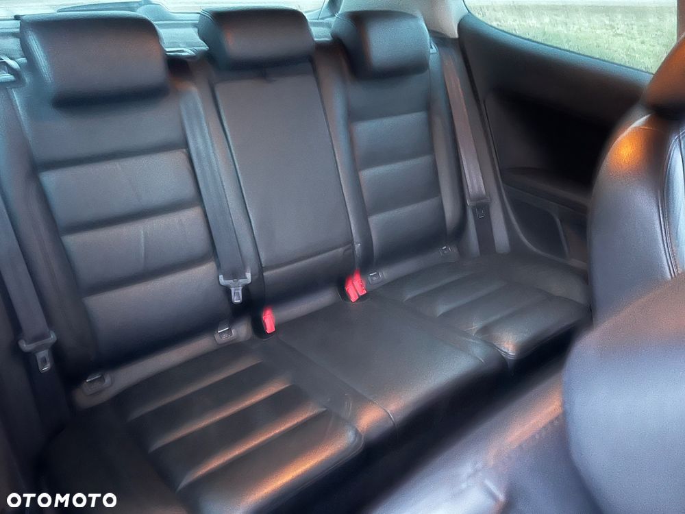 Volkswagen Golf 1.4 TSI DSG Highline - 19