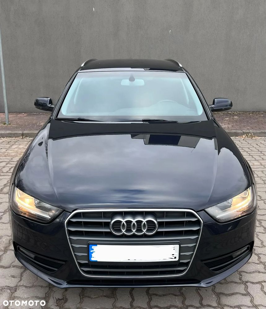 Audi A4 Avant 2.0 TDI DPF multitronic S line Sportpaket - 2