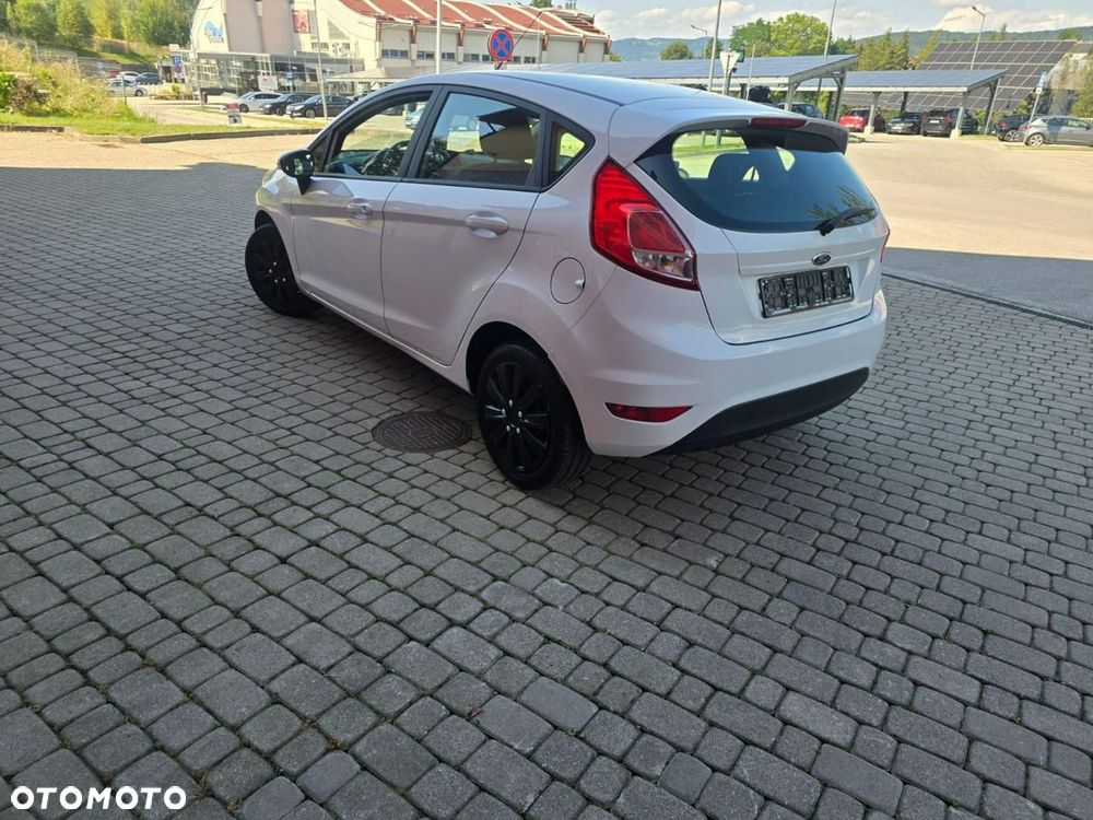 Ford Fiesta - 5