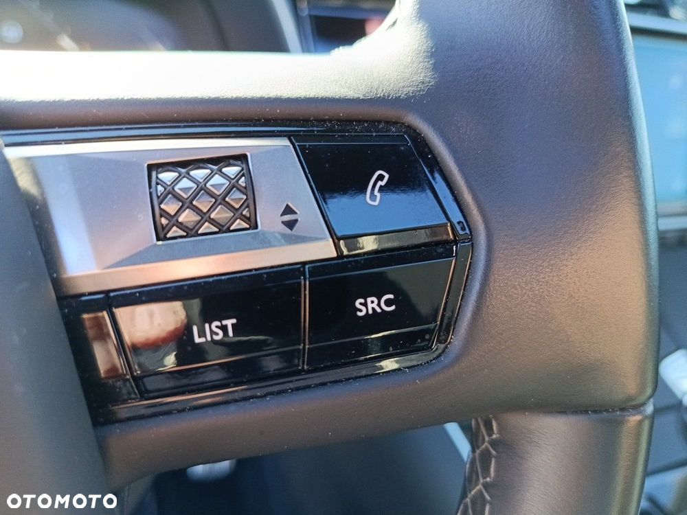 DS Automobiles DS 7 Crossback - 14