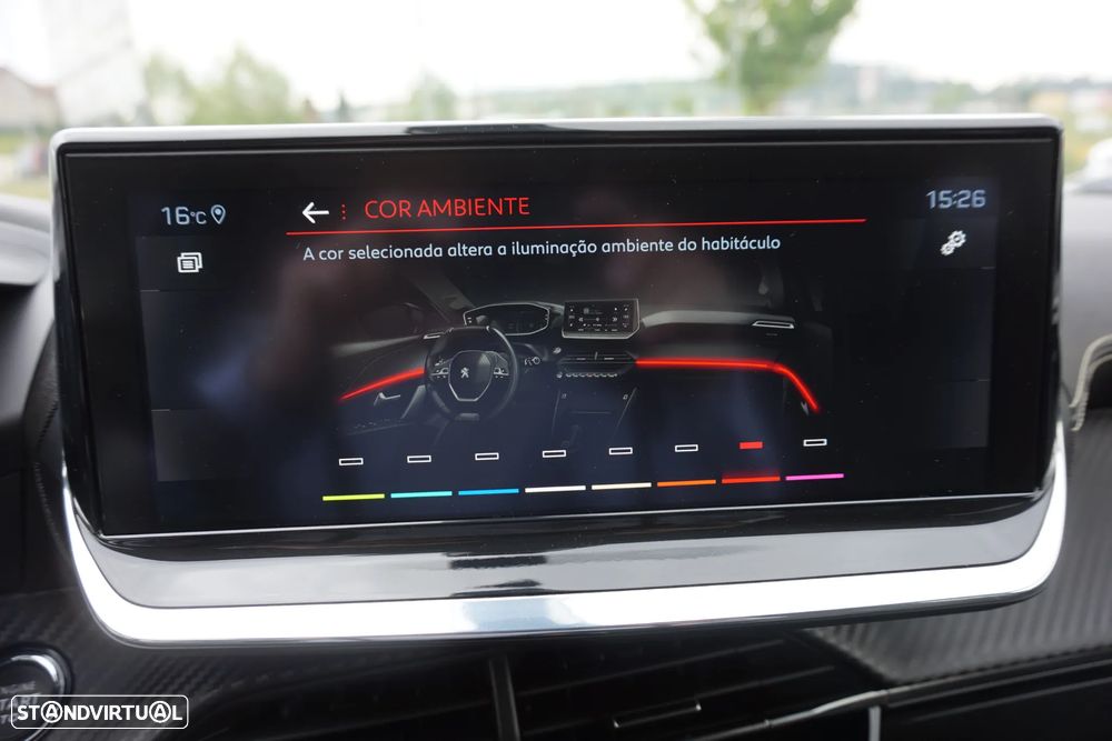 Peugeot 2008 1.5 BlueHDi GT Line EAT8 - 43