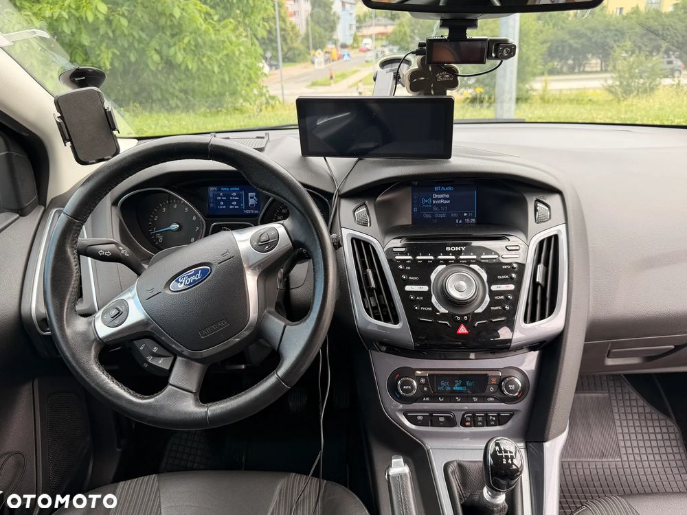 Ford Focus 1.6 EcoBoost Start-Stopp-System Titanium - 24