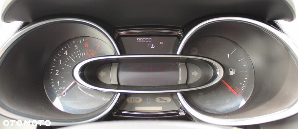 Renault Clio - 16