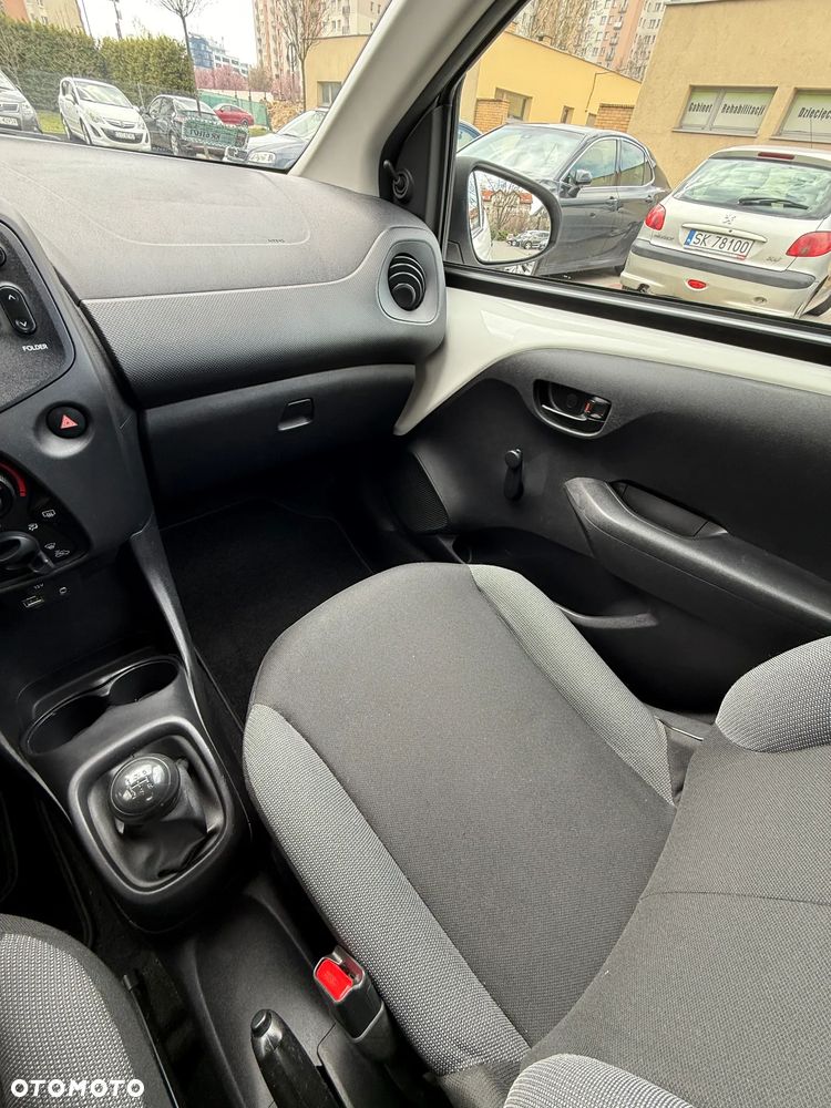 Toyota Aygo 1.0 VVT-i Sprint EU6 - 31