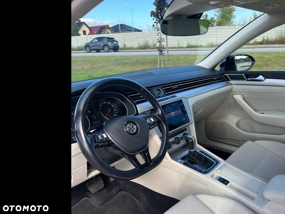 Volkswagen Passat 2.0 TDI BMT SCR Comfortline DSG7 - 12