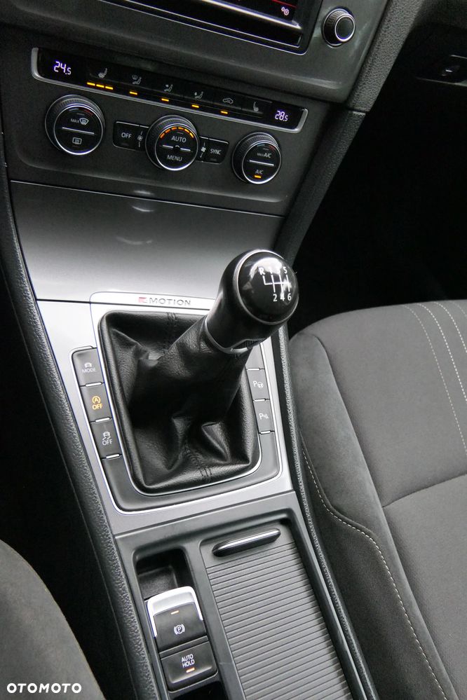 Volkswagen Golf Variant ver-2-0-bluetdi-4motion-comfortline - 27