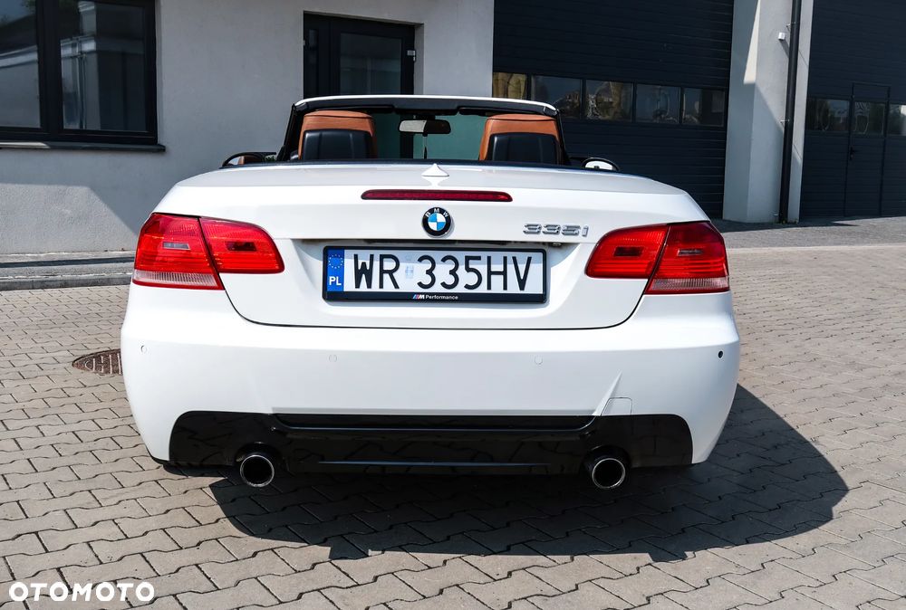 BMW Seria 3 335i - 13