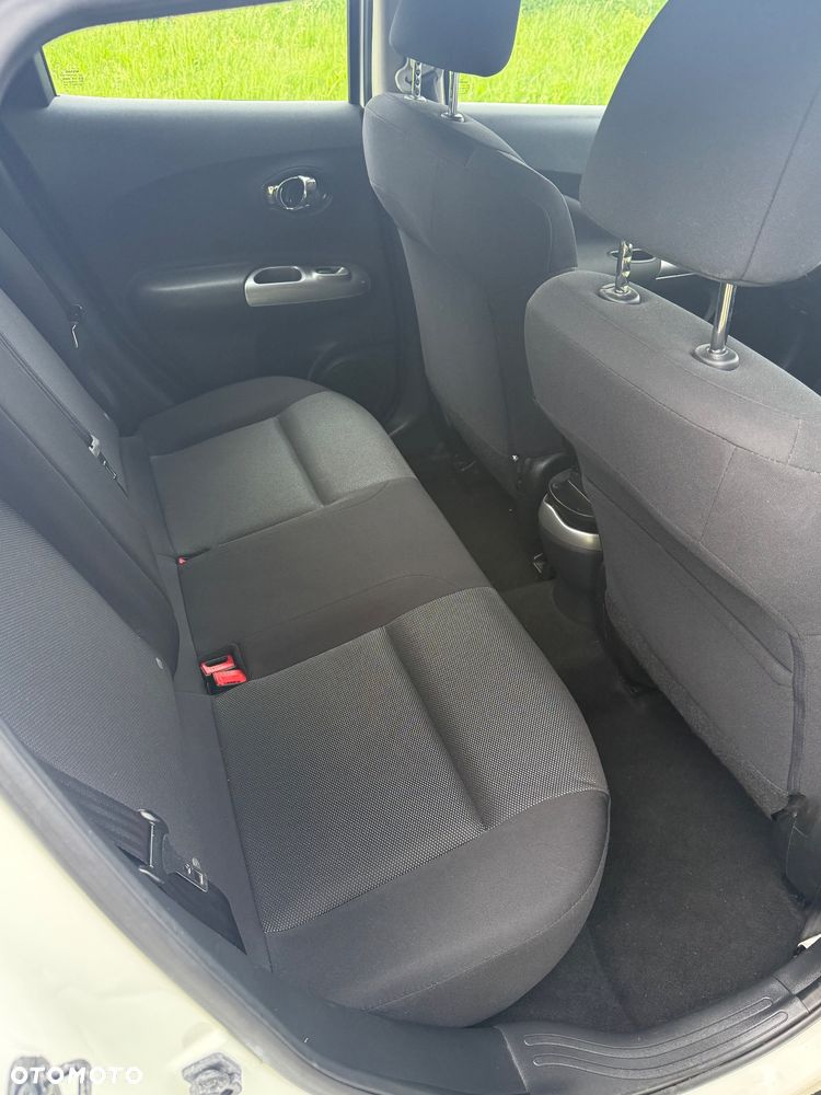 Nissan Juke 1.6 Acenta S&S - 13