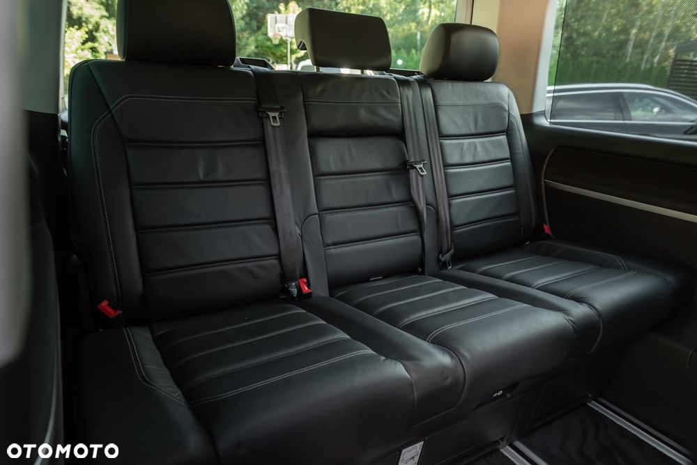 Volkswagen Multivan 2.0 TDI L1 Highline 4Motion DSG - 8