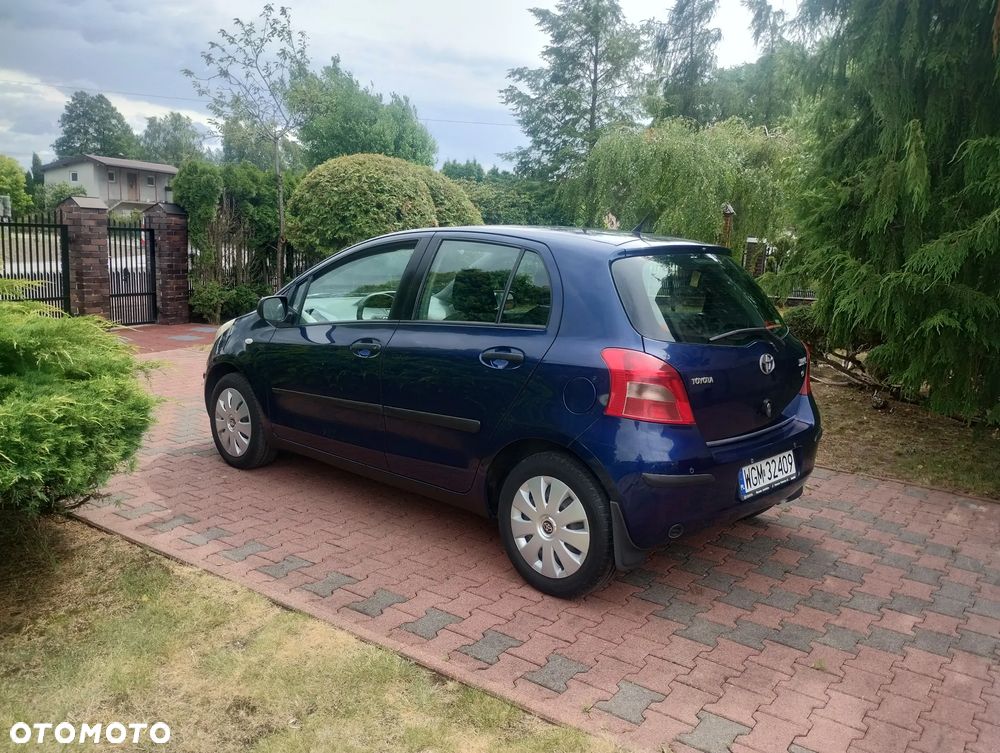 Toyota Yaris - 5