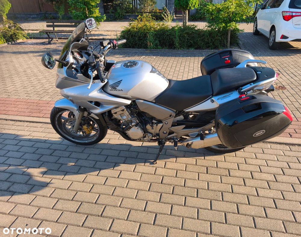 Honda CBF - 6