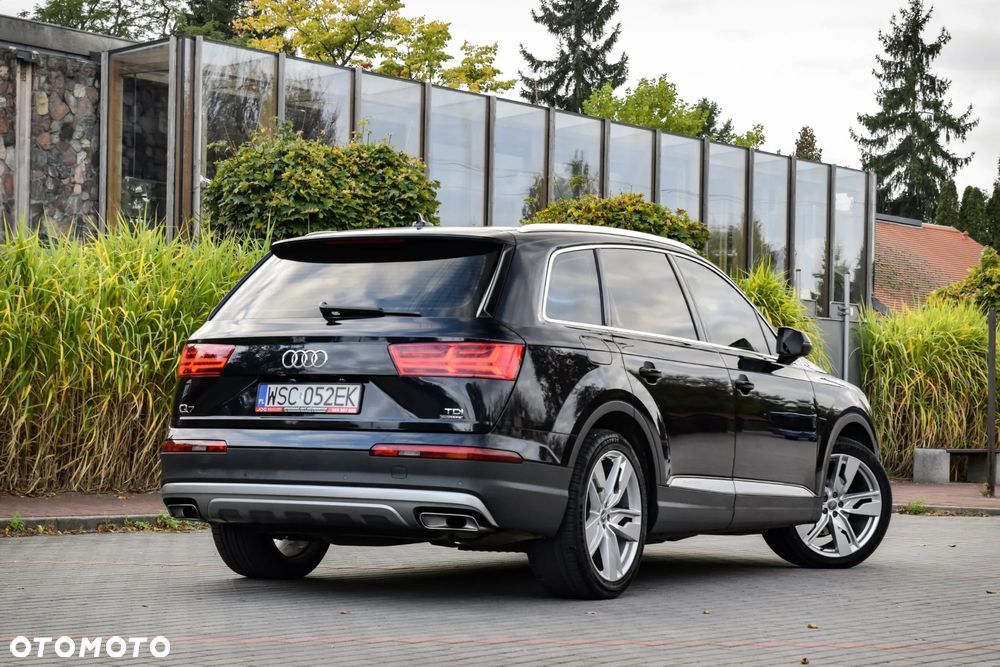 Audi Q7 - 3