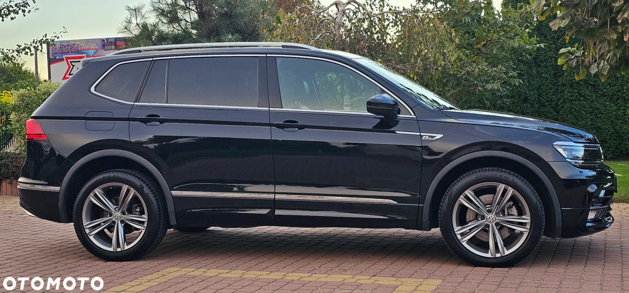 Volkswagen Tiguan 2.0 TSI 4Mot R-Line DSG - 38