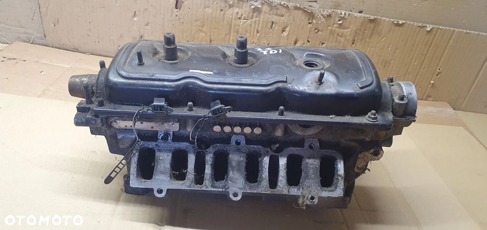 Głowica silnika prawa kompletna wałki Audi A6 C5 2.5 TDI - 6