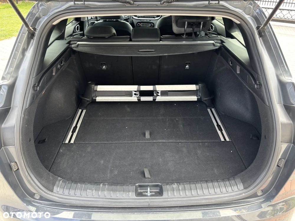 Kia Ceed 1.5 T-GDI L Business Line DCT - 11