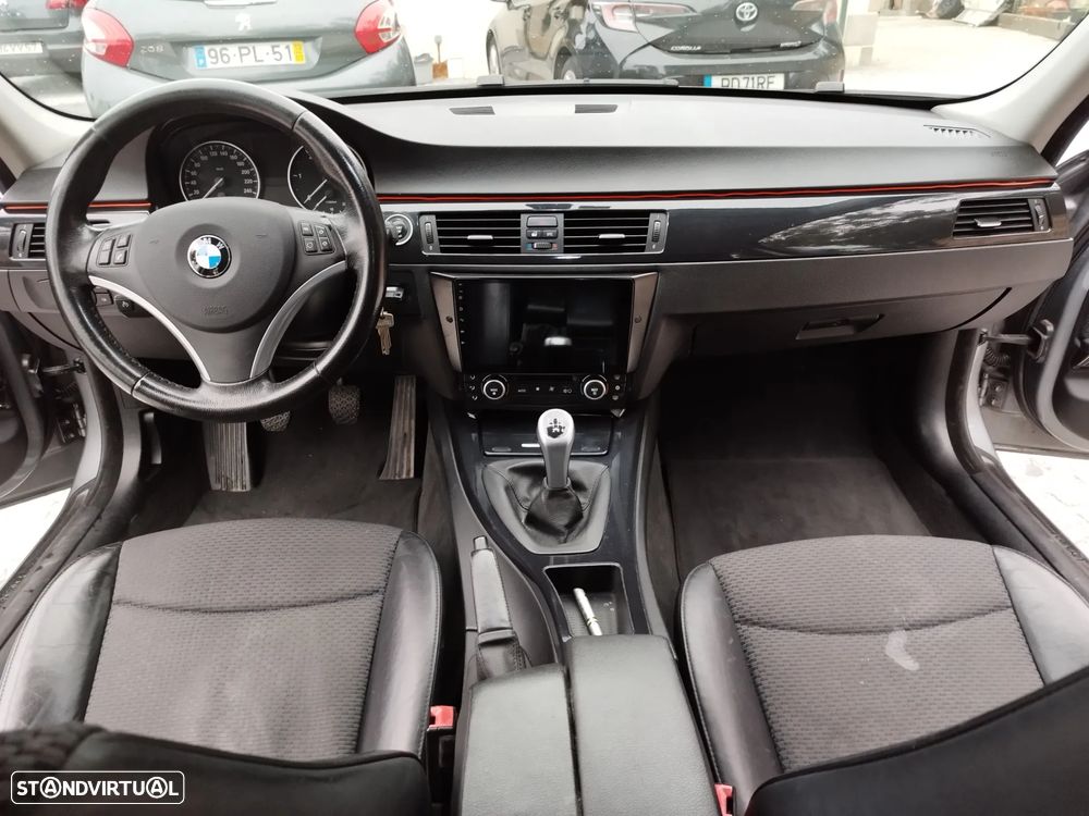 BMW 320 d - 22