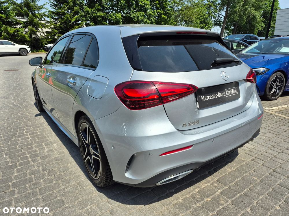 Mercedes-Benz Klasa A 200 AMG Line 7G-DCT - 3