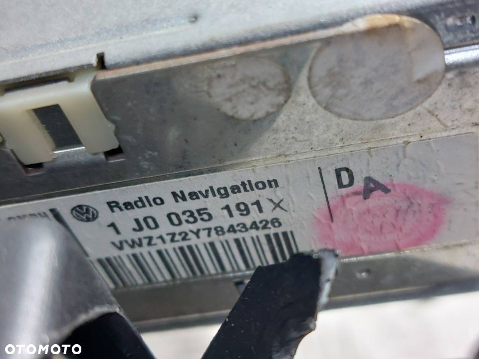 RADIO ODTWARZACZ + RAMKA KONSOLI 2 DIN POLO IV - 10