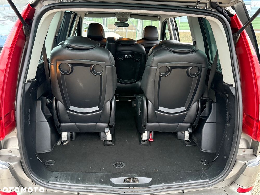 Citroën C8 2.0 16V Style - 33