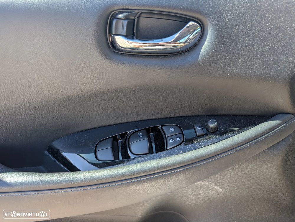 Nissan Leaf 40 kWh N-Connecta - 6
