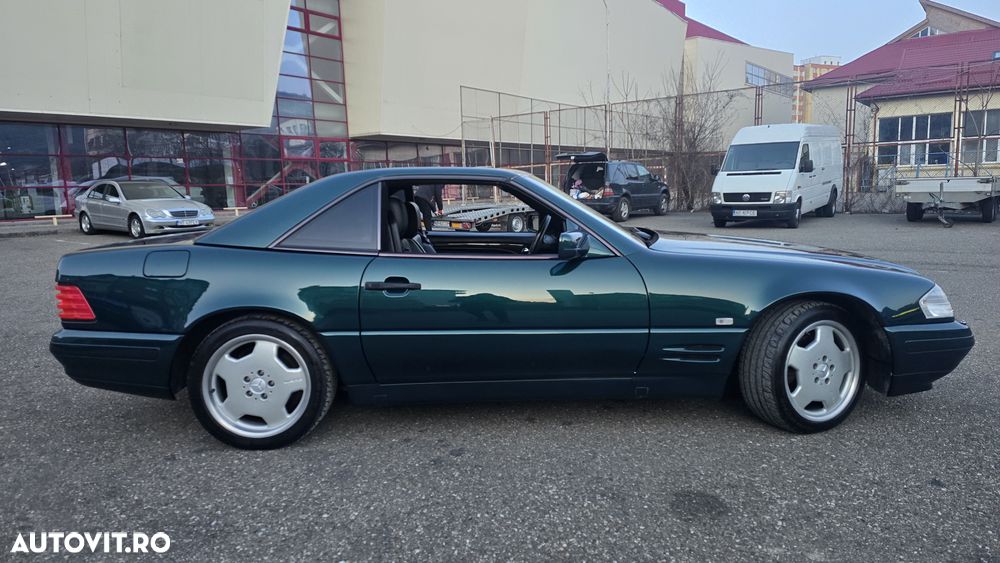 Mercedes-Benz SL - 25