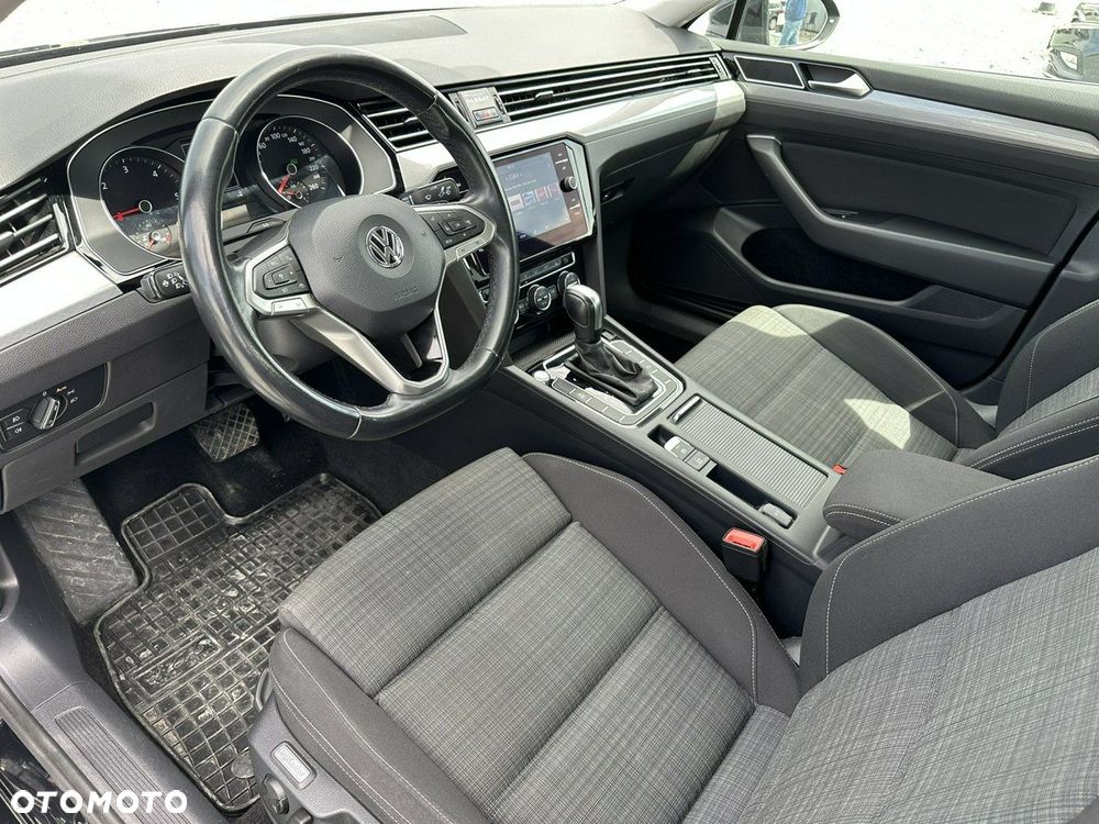 Volkswagen Passat 2.0 TDI EVO Business DSG - 10
